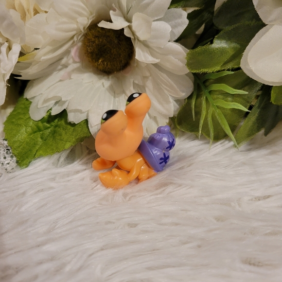 Littlest Pet Shop Authentic LPS #352 Orange Hermit Crab Purple Green Eyes - Picture 6 of 12